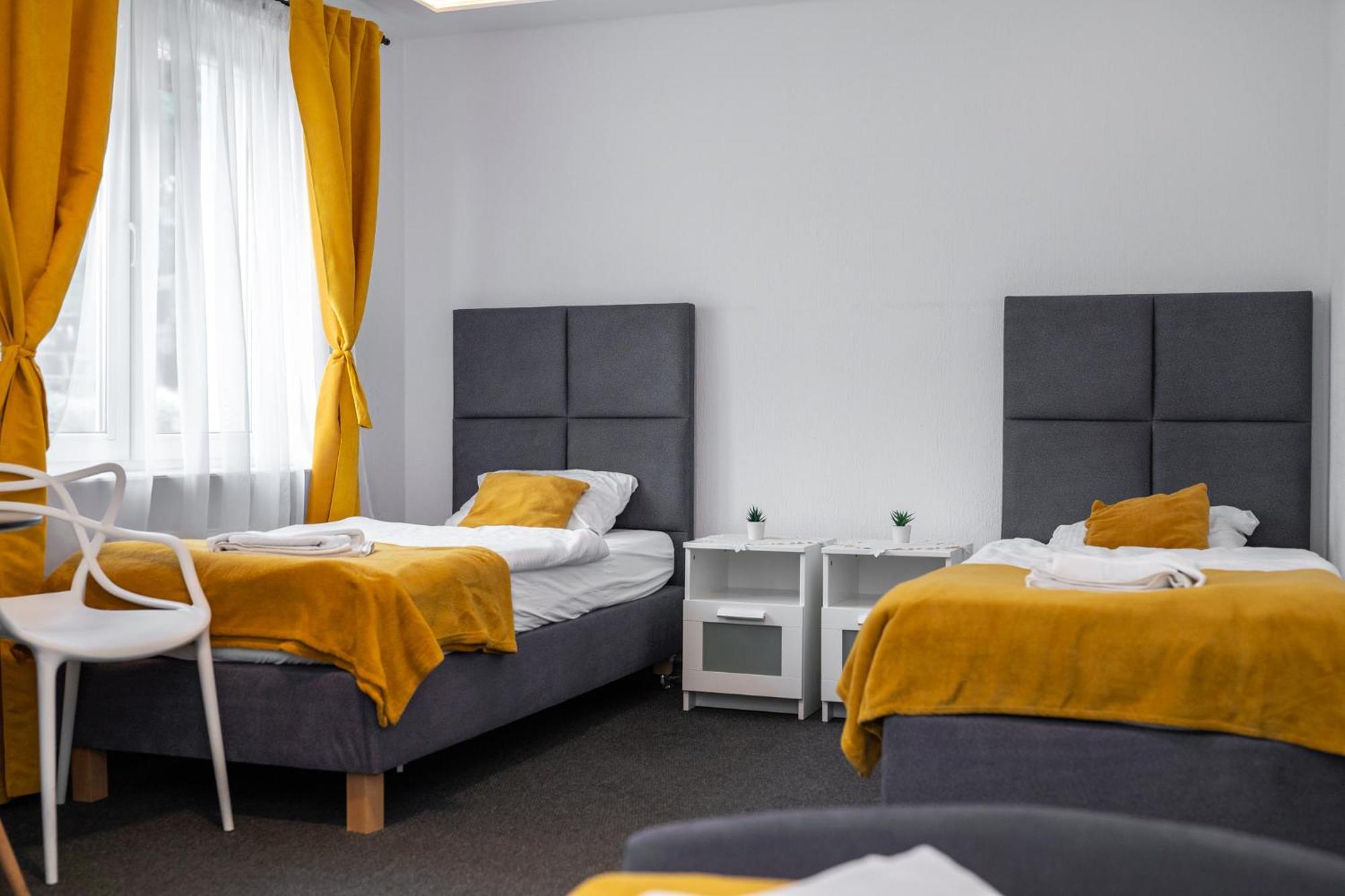 Osrodek Wypoczynkowy Lesne Ustronie Hostel Witnica Ngoại thất bức ảnh